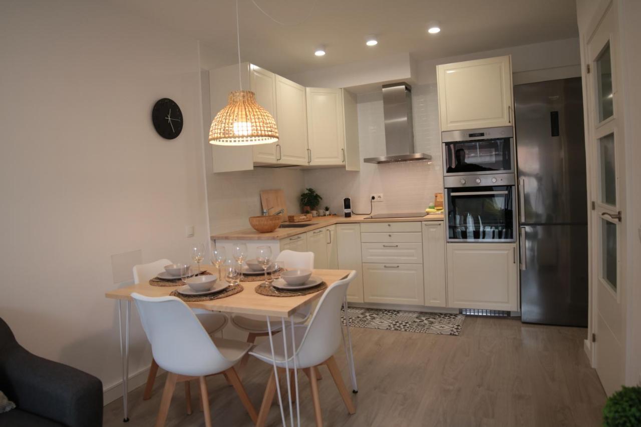 Modern Apartament Al Costat Del Parc De La Devesa Girona Dış mekan fotoğraf
