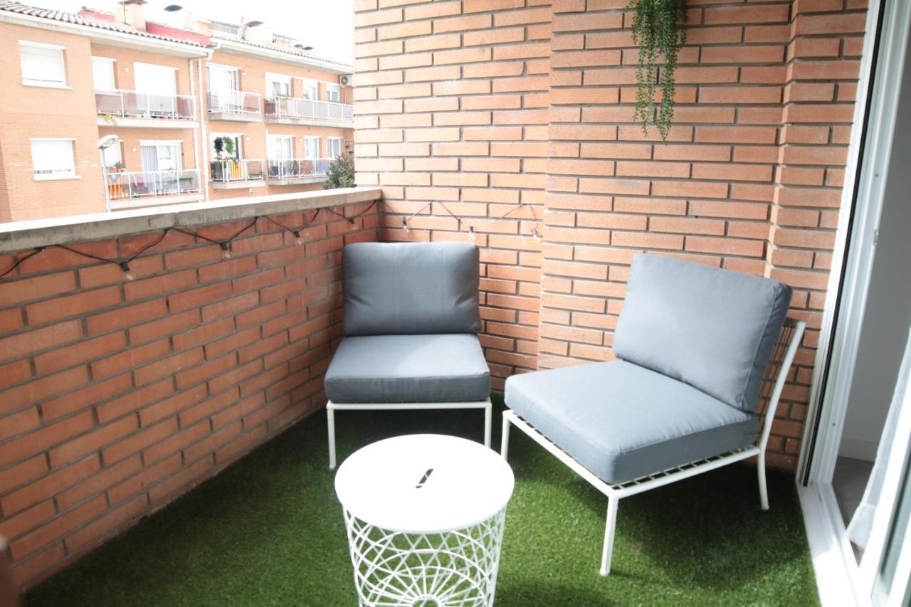 Modern Apartament Al Costat Del Parc De La Devesa Girona Dış mekan fotoğraf