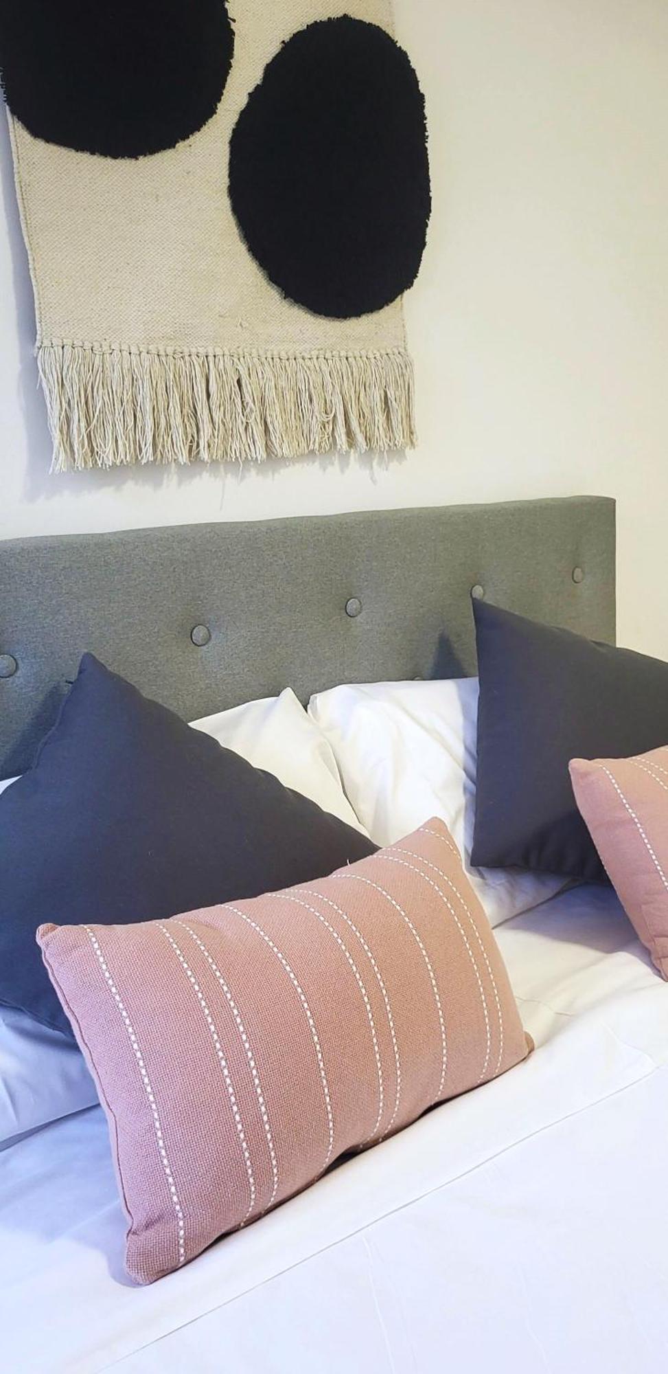 Modern Apartament Al Costat Del Parc De La Devesa Girona Dış mekan fotoğraf